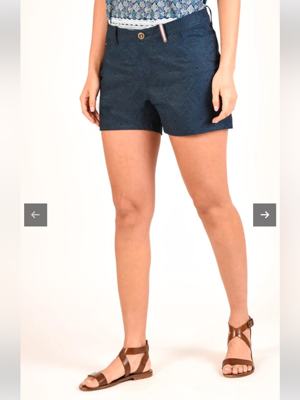 Sherpa Adventure Gear Women's Navy Stretch Geometric Print Shorts Size 4